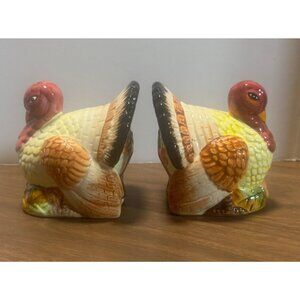 WCL Thanksgiving Turkey Salt & Pepper Shakers Ceramic Seasonal Table Decor